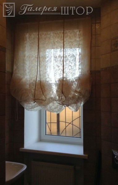 Австрийские шторы,Ванная комната
